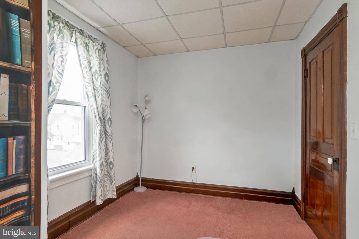536 W Washington St Property Photo 39