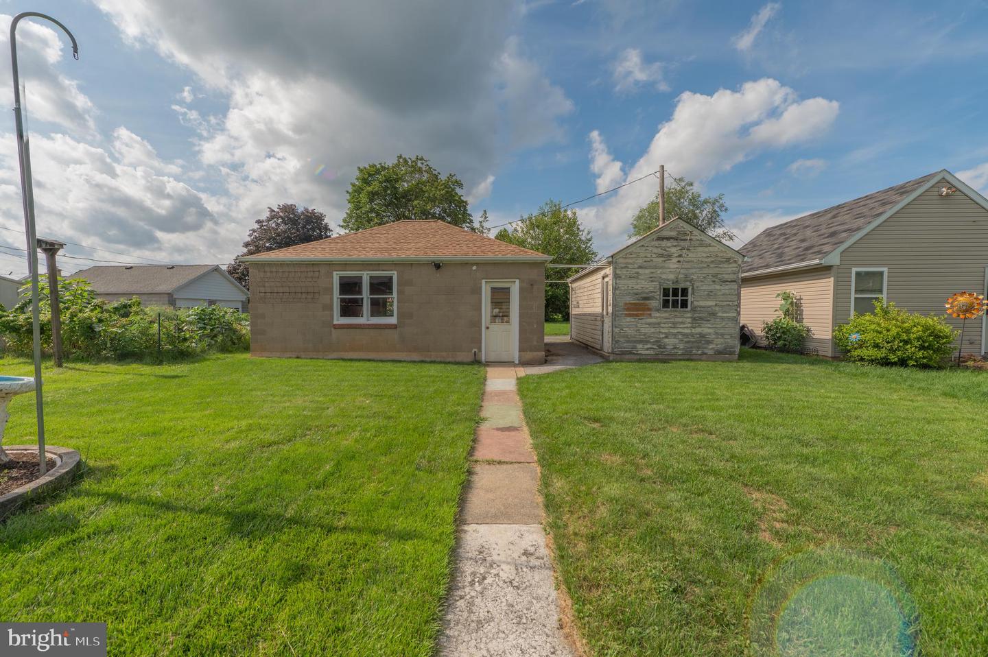 655 North St Property Photo 13