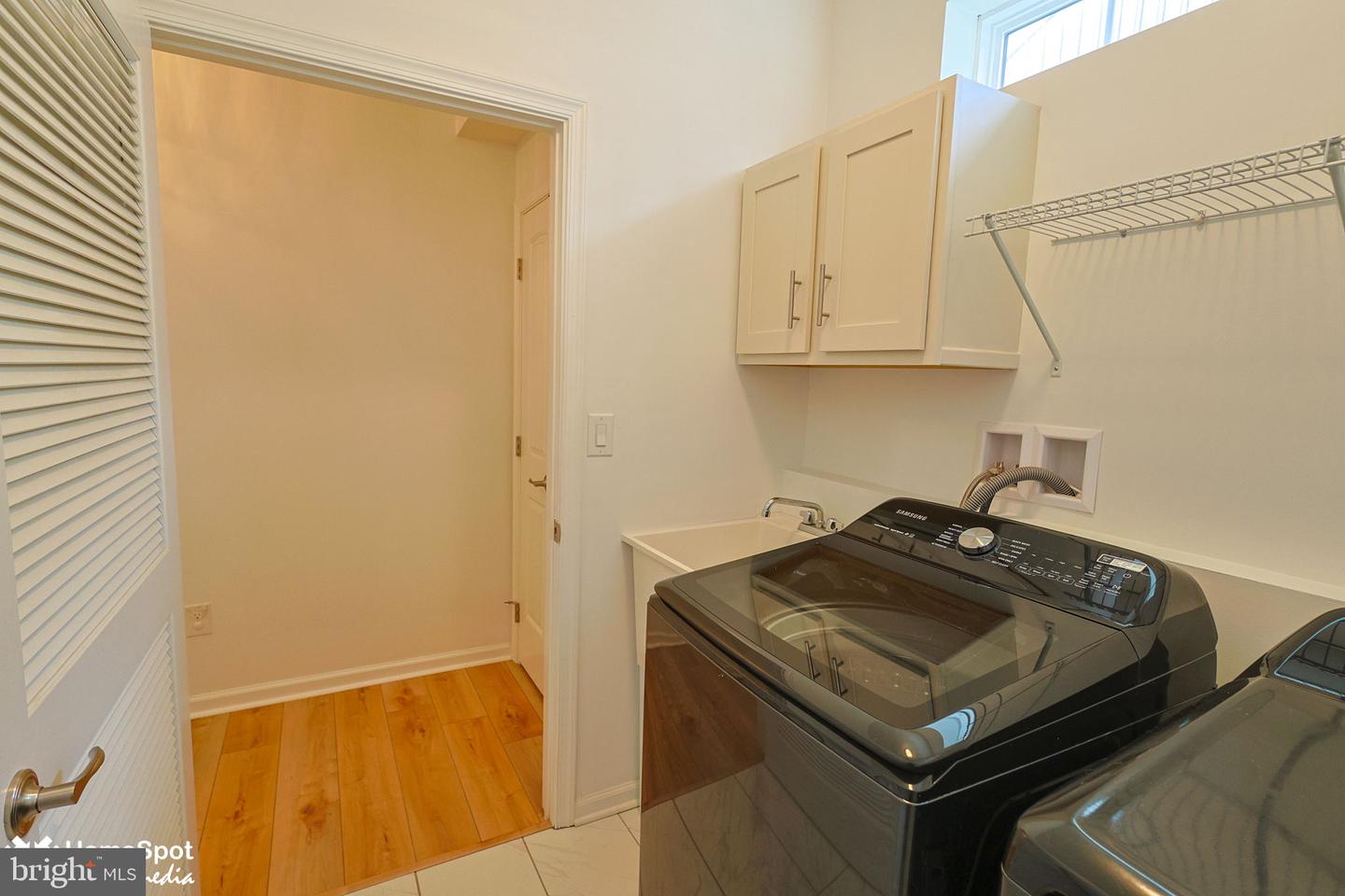 3551 Daylily Dr Property Photo 16