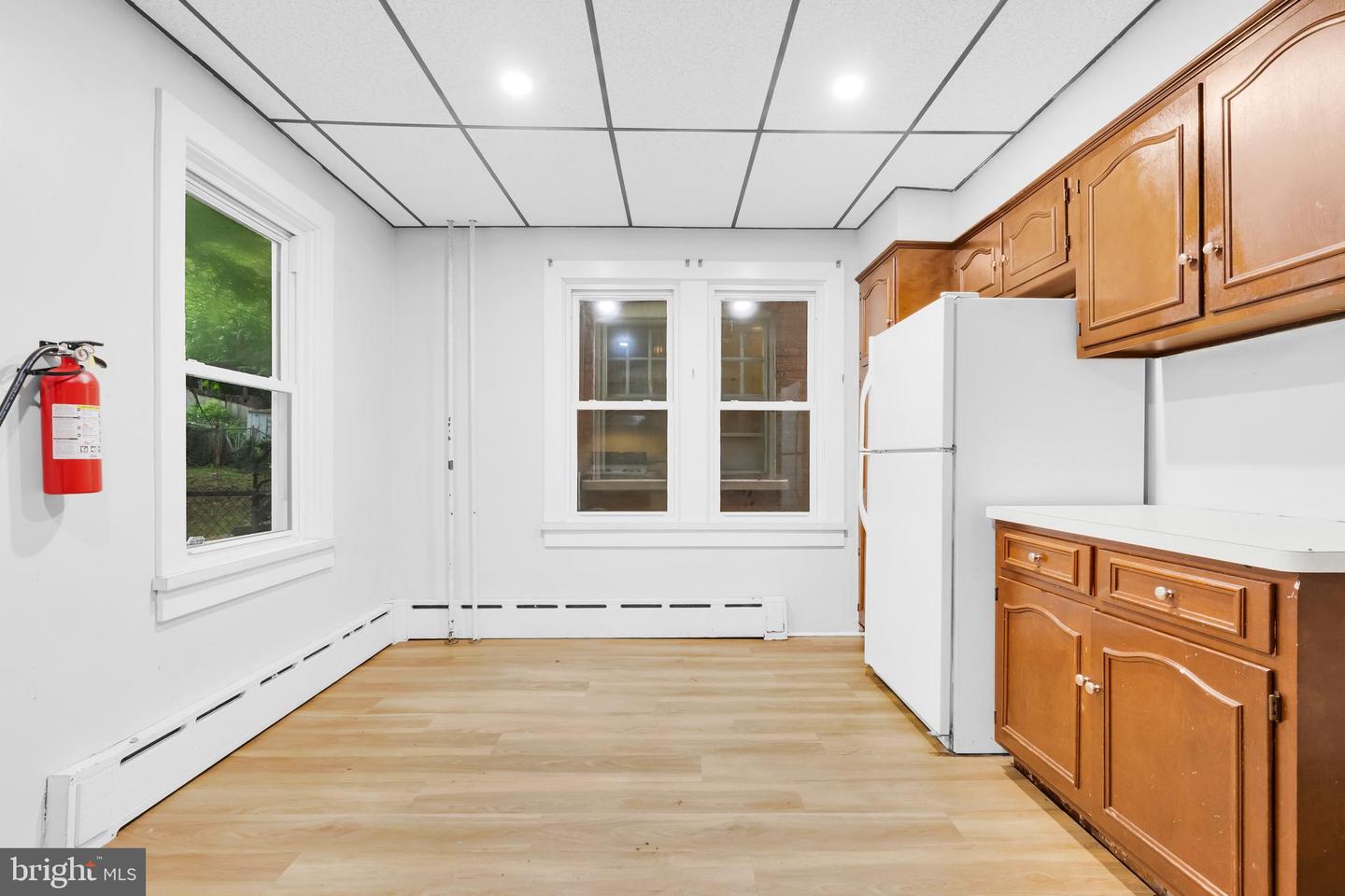 1225 Russell Property Photo 14