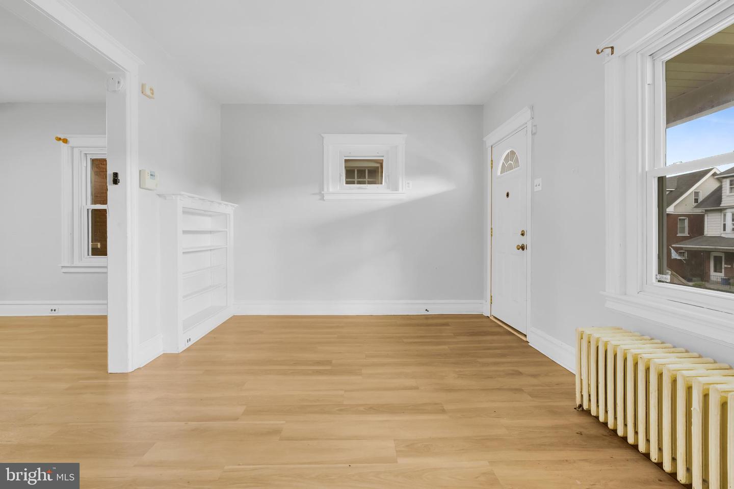 1225 Russell Property Photo 18