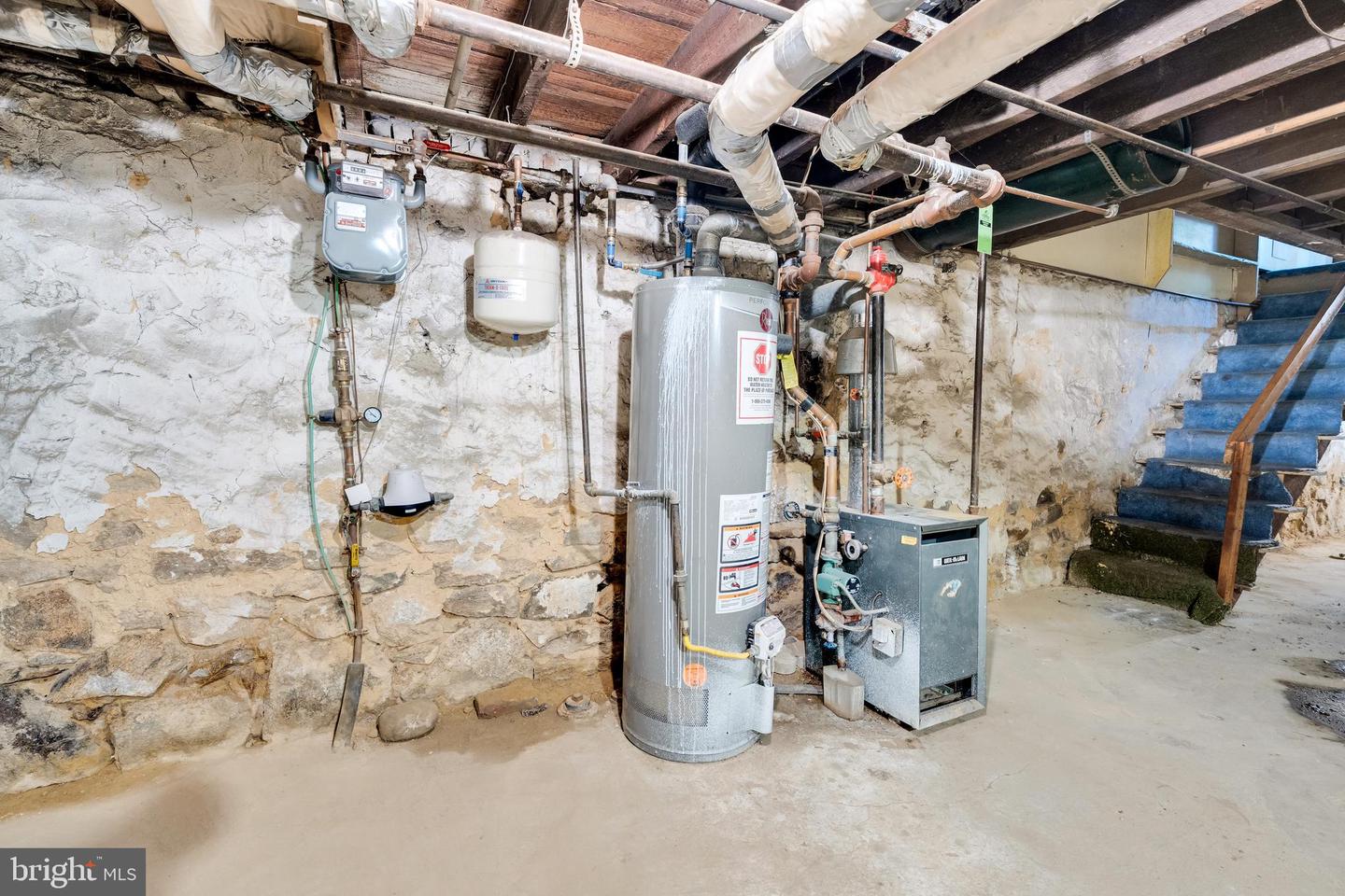 1225 Russell Property Photo 44