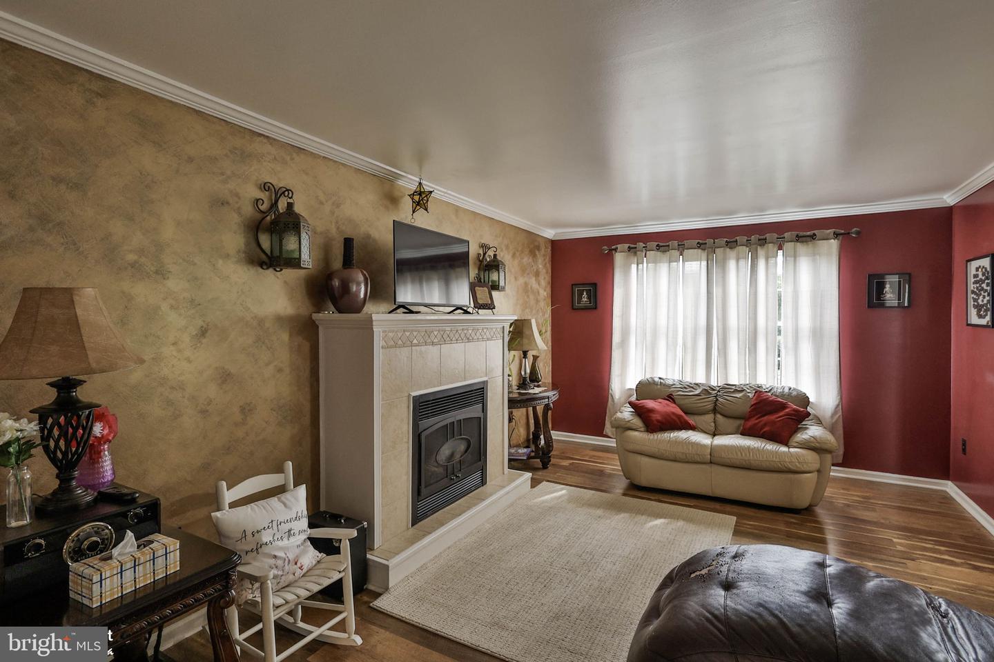 5016 Foxrun Ln Property Photo 11