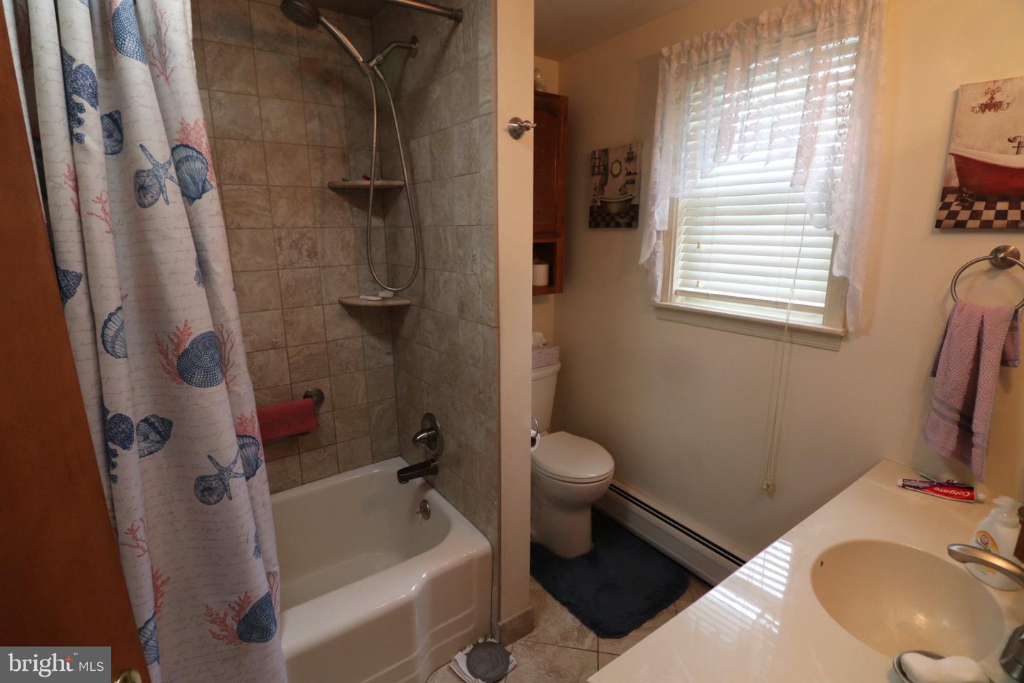 133 2nd St Property Photo 13