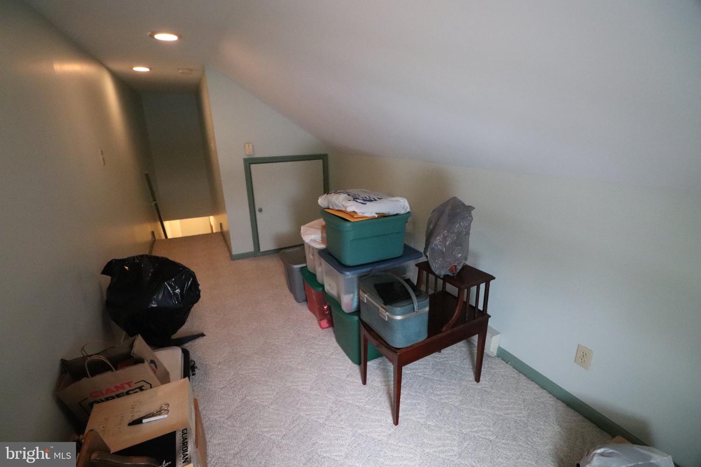 133 2nd St Property Photo 19