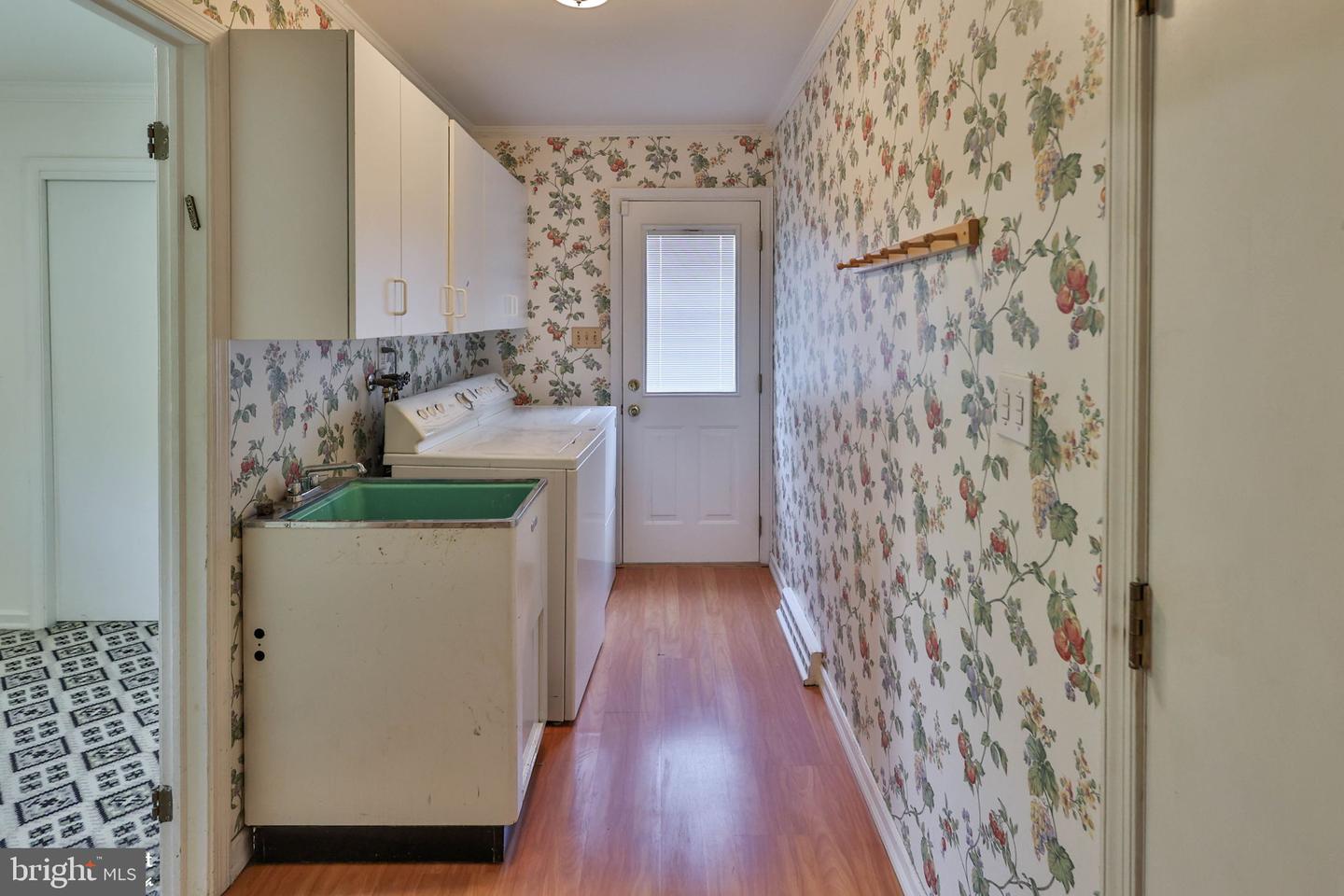 926 N Arch St Property Photo 16