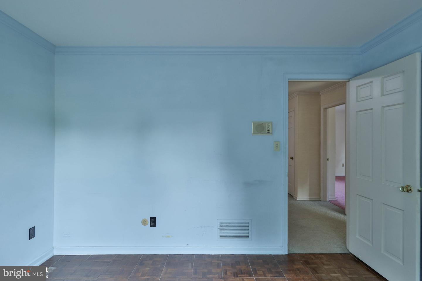 926 N Arch St Property Photo 31