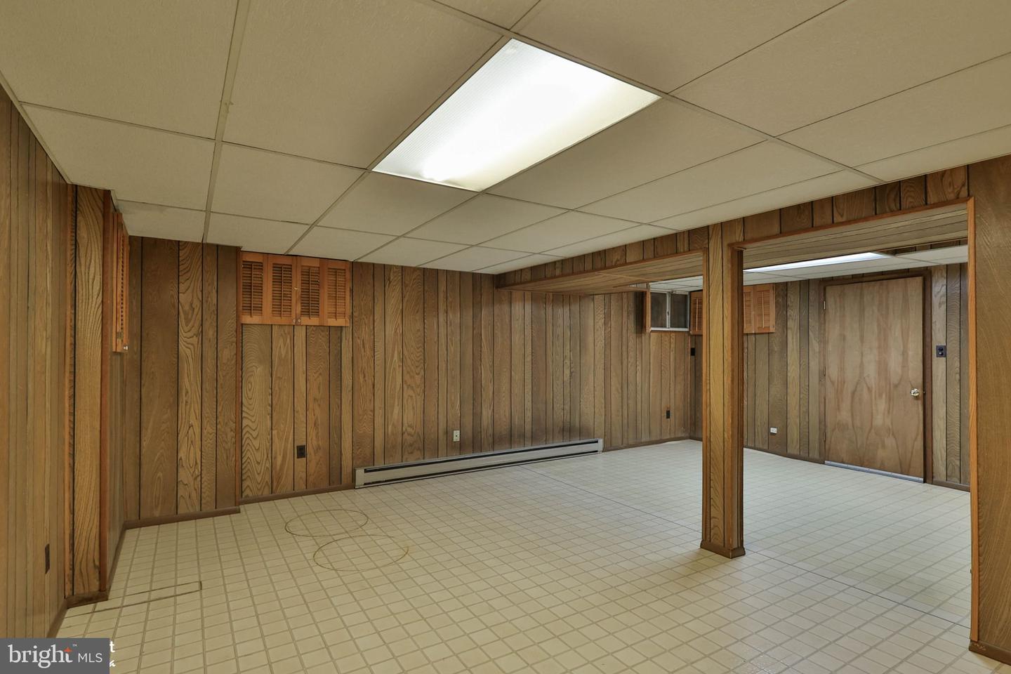 926 N Arch St Property Photo 33