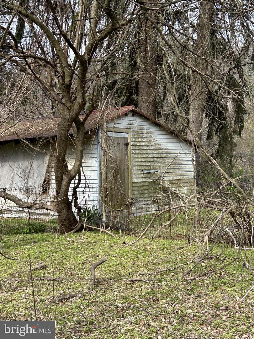 1846 & 1898 Independent Rd Property Photo 11
