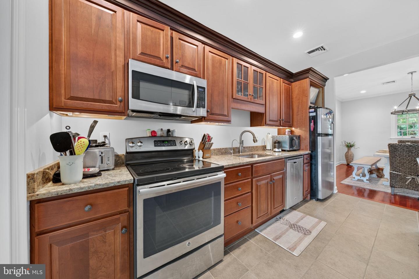 4706 Pinehurst Cir Property Photo 20