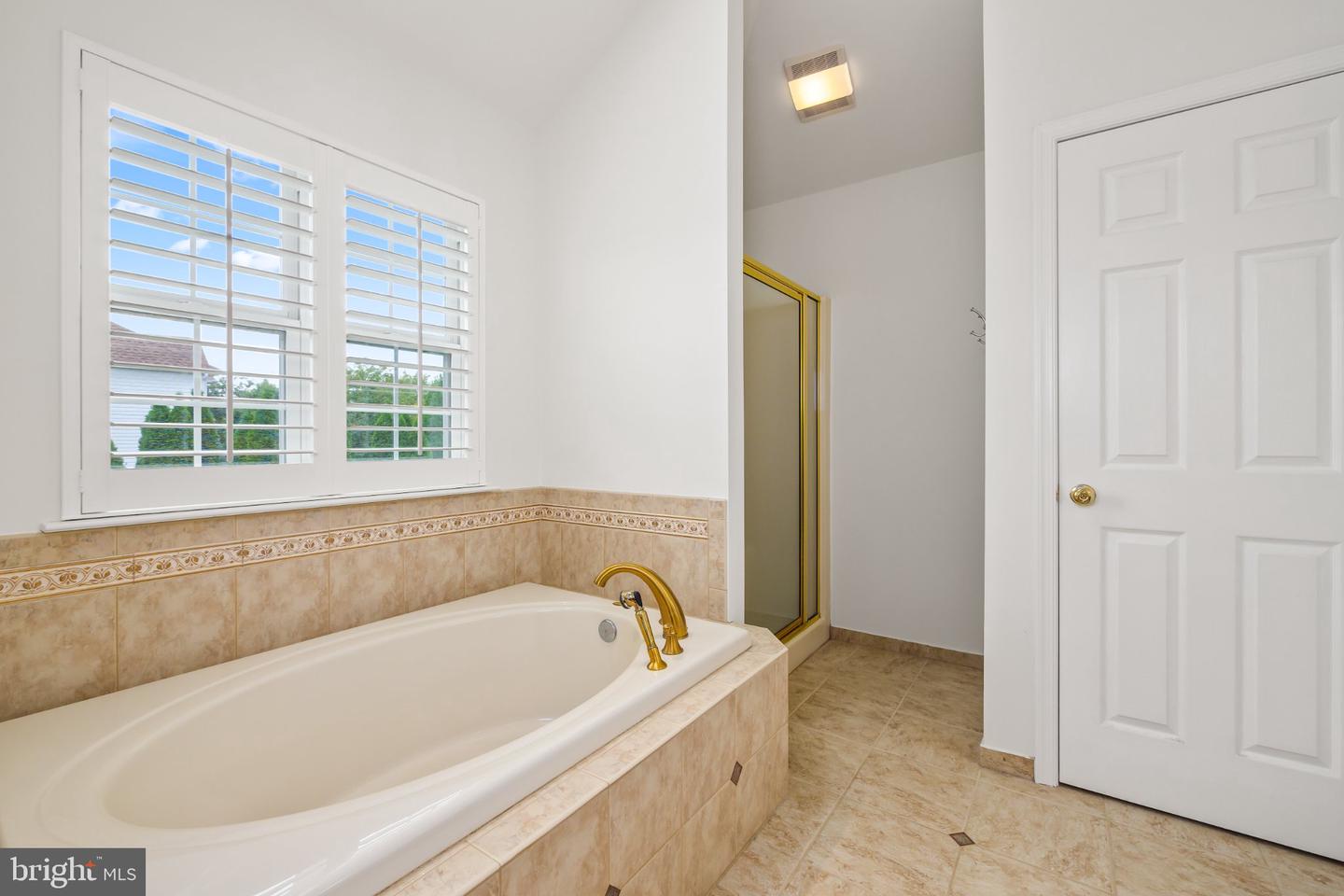 2305 Madeira Dr Property Photo 40