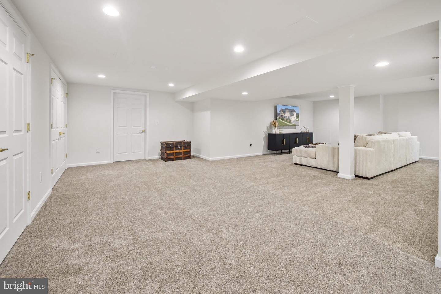 2305 Madeira Dr Property Photo 47