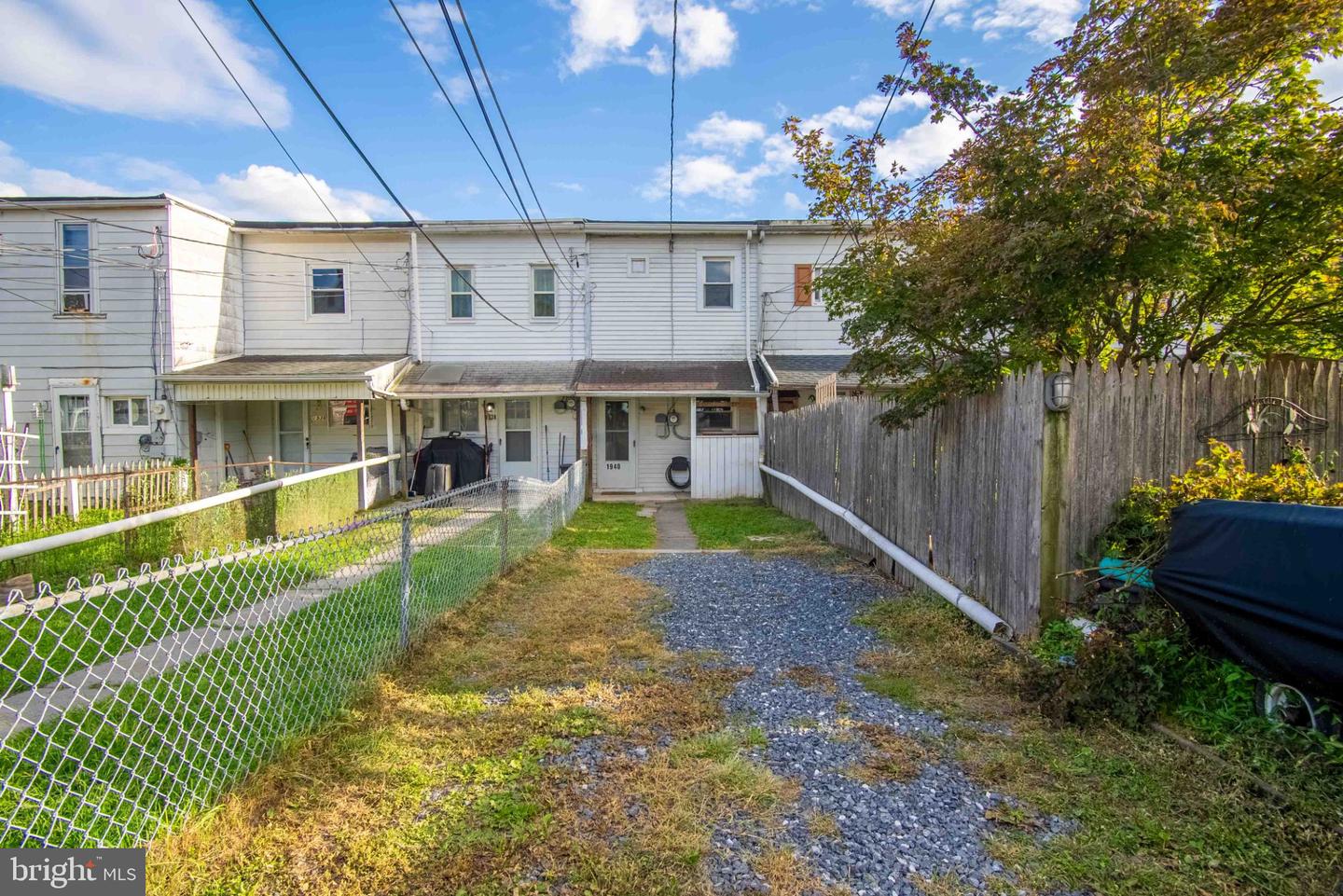 1940 Glendale Ave Property Photo 18