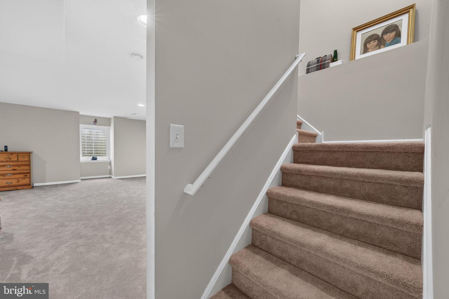 1078 King Way Property Photo 34