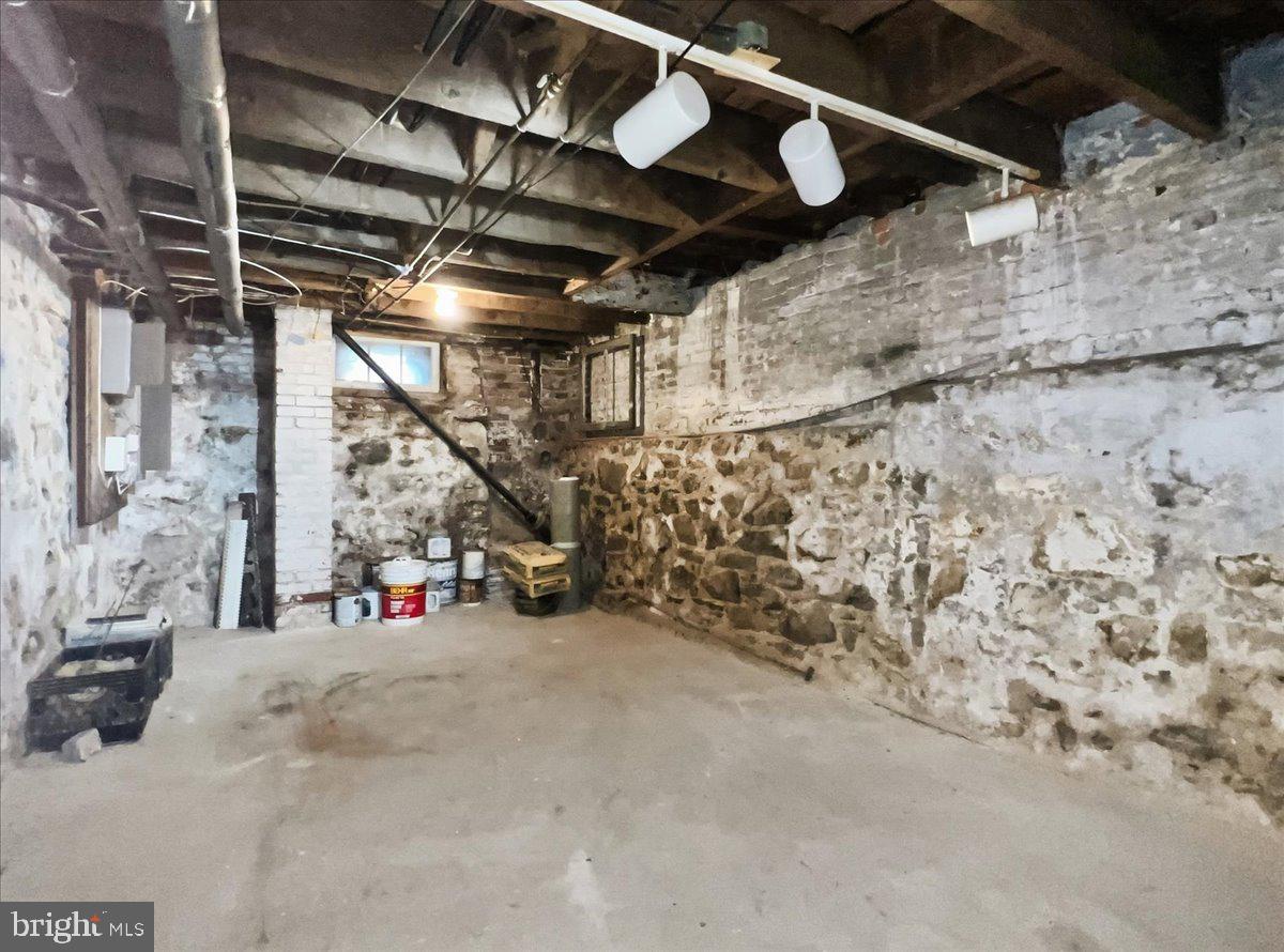 322 N 8th St Property Photo 59