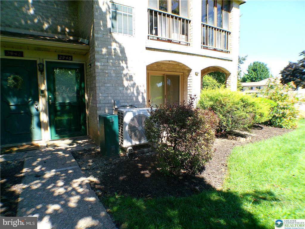 2946 Aronimink Pl Property Photo 3