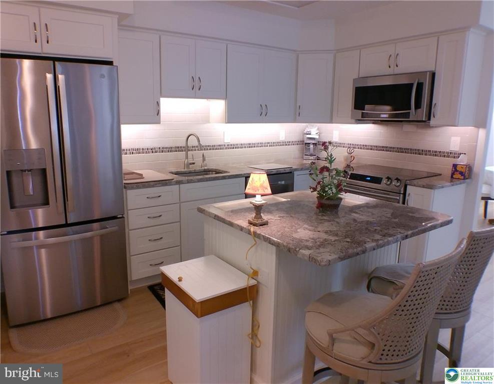 2946 Aronimink Pl Property Photo 12