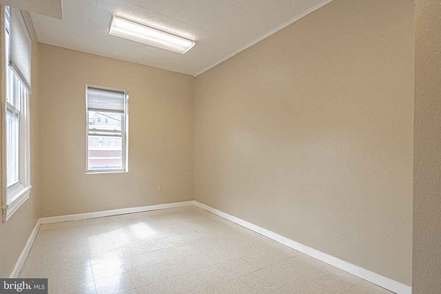 PALH2016846 Property Photo 23