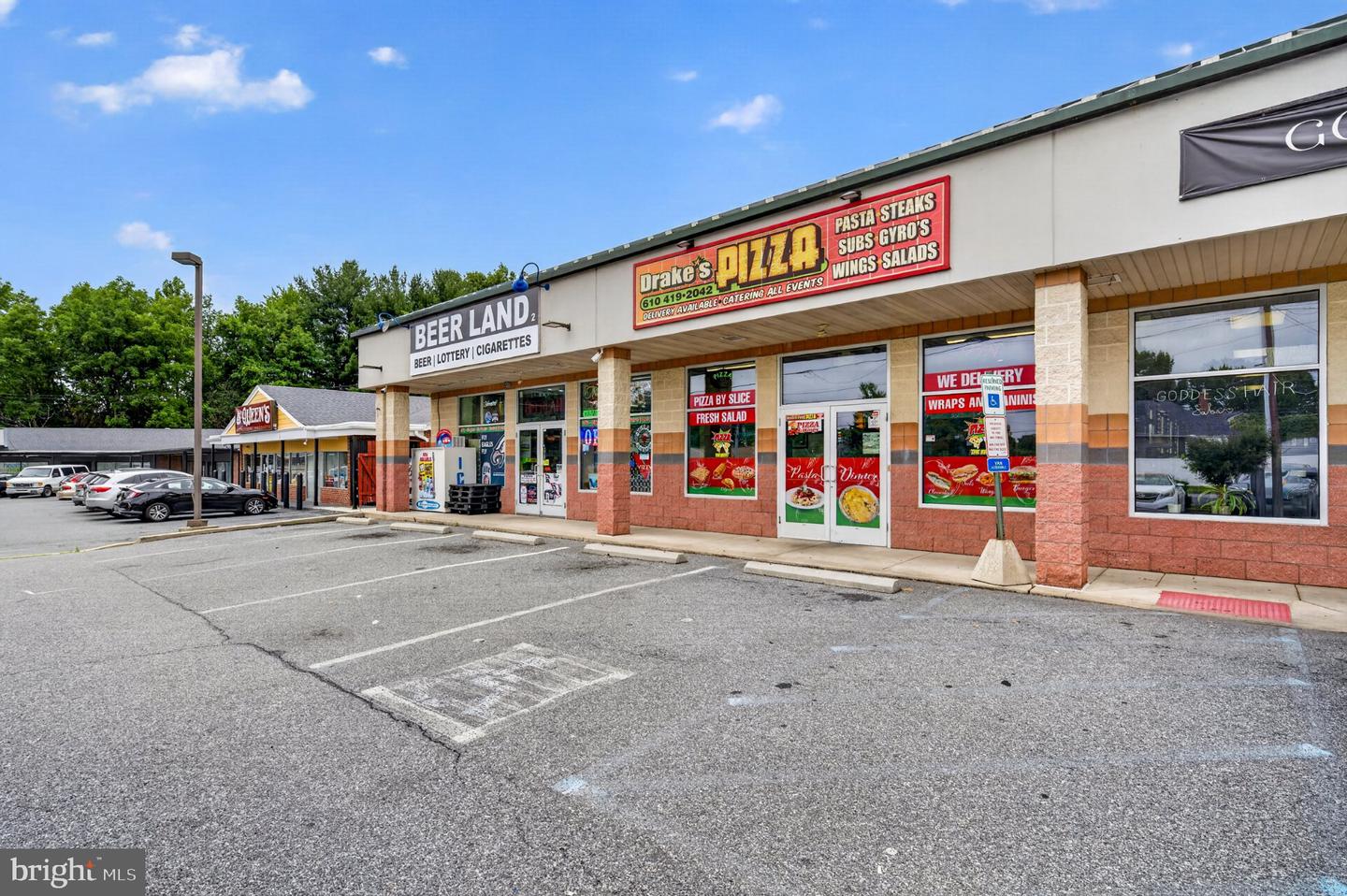 Drakes Pizzeria Property Photo 3