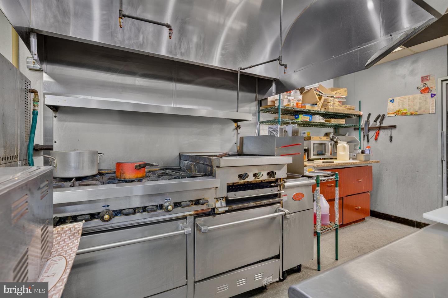 Drakes Pizzeria Property Photo 13