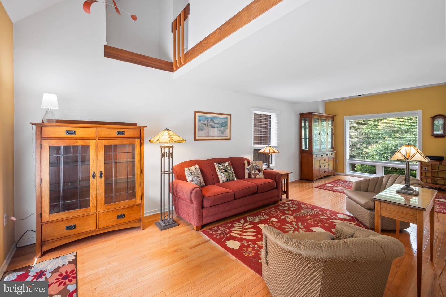 7942 Woodsbluff Run Property Photo 6