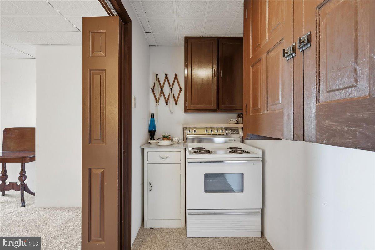 7121 Kingstead Dr Property Photo 42