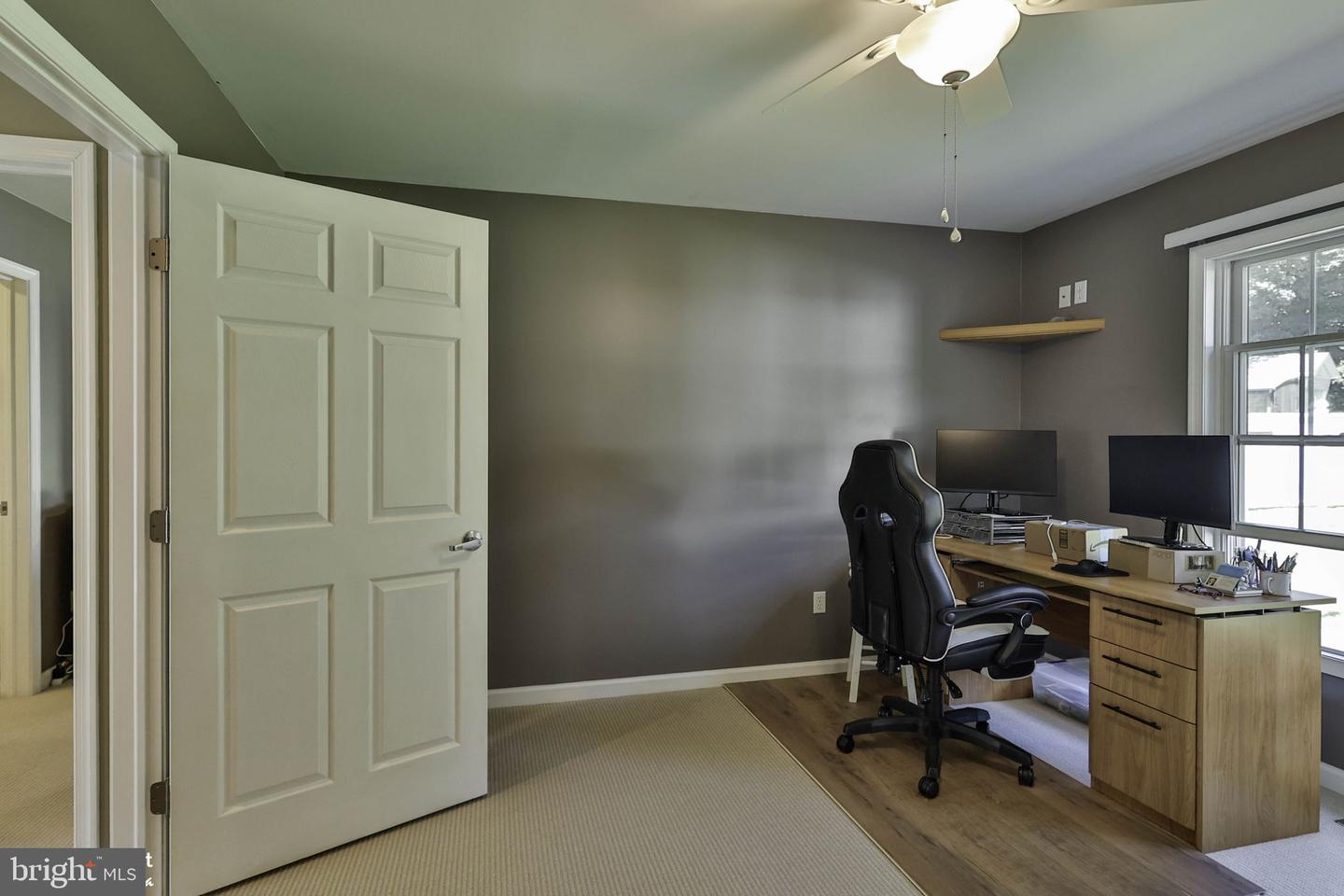 4325 Levans Rd Property Photo 13