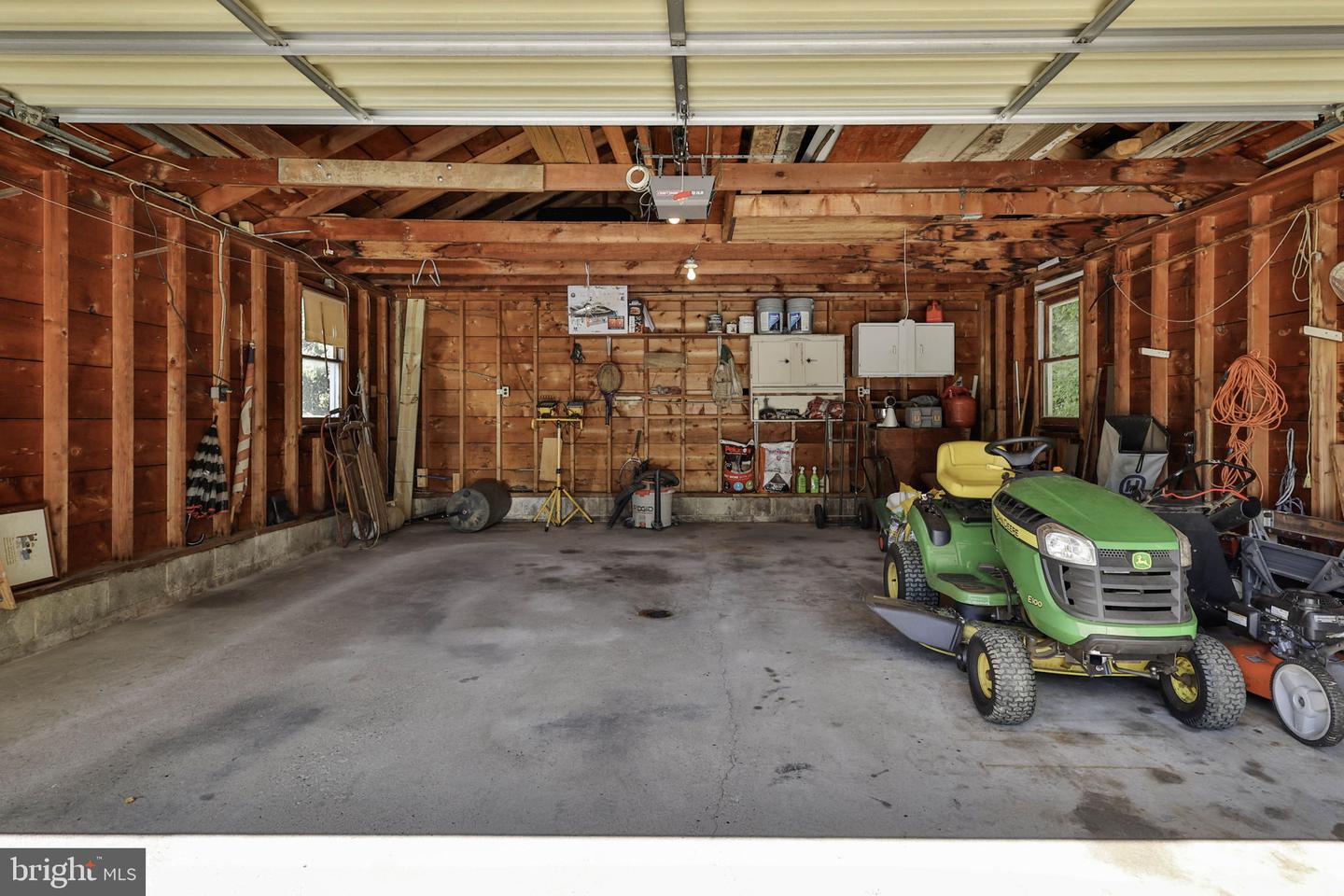 4325 Levans Rd Property Photo 42