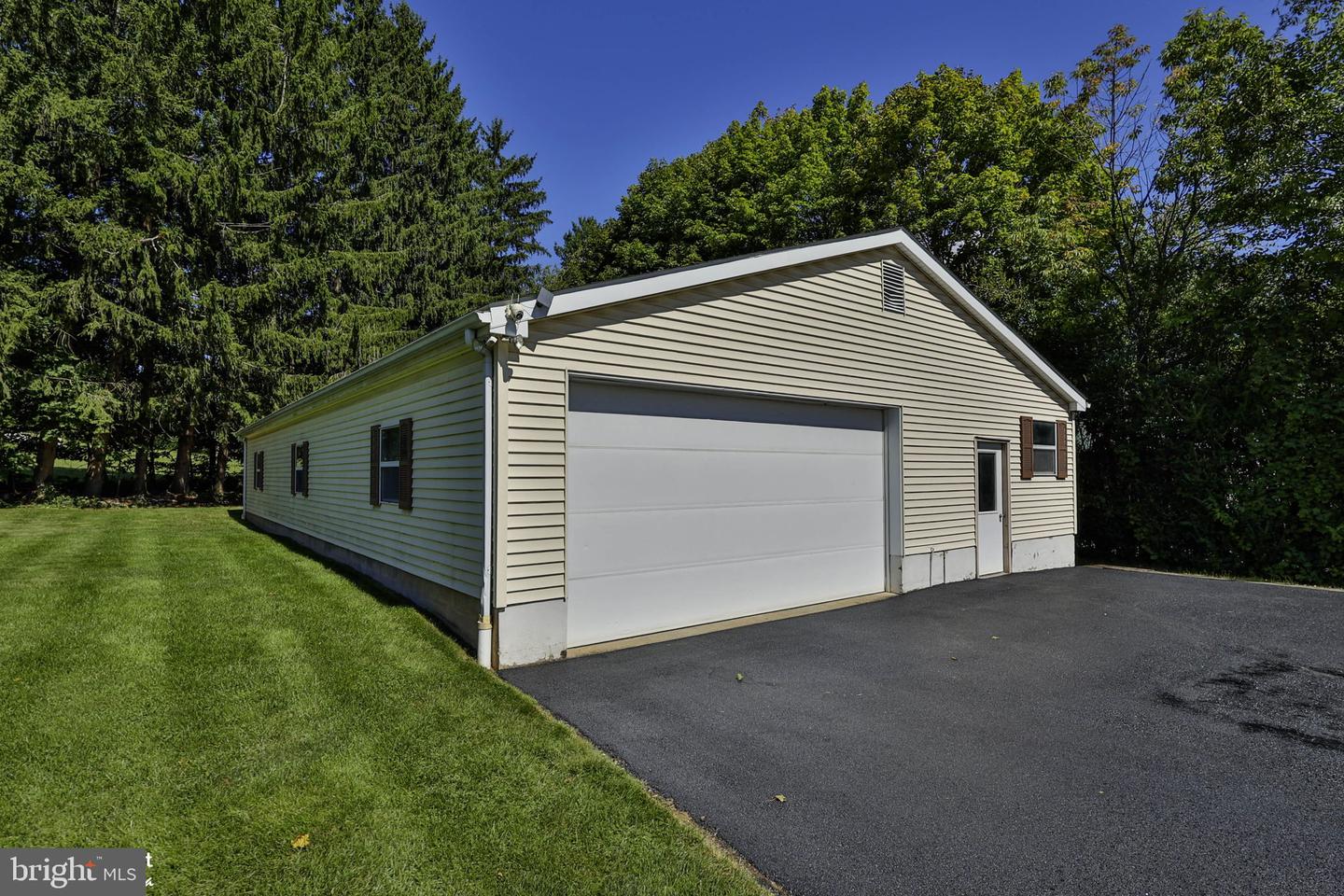 4325 Levans Rd Property Photo 43