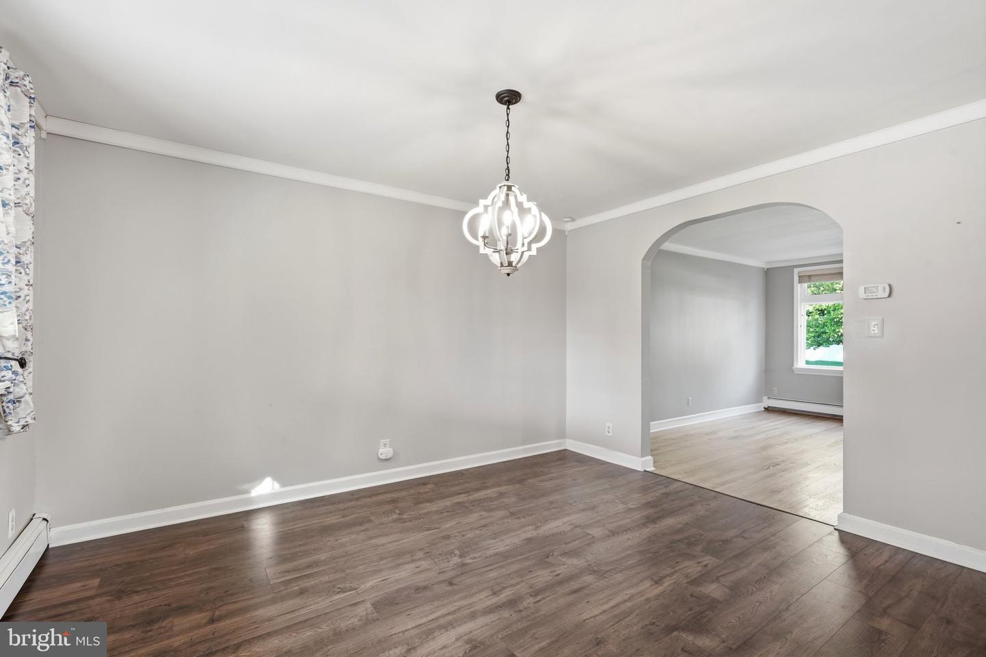 2202 W Union St Property Photo 12