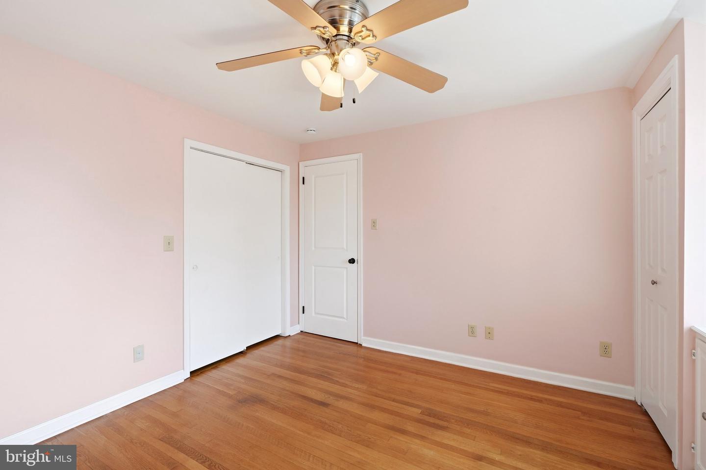 2202 W Union St Property Photo 29