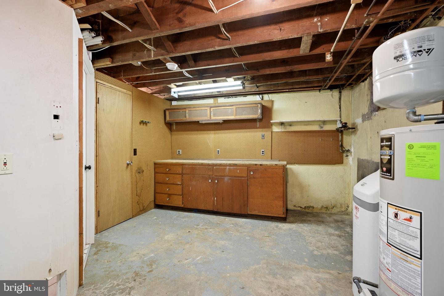 2202 W Union St Property Photo 44