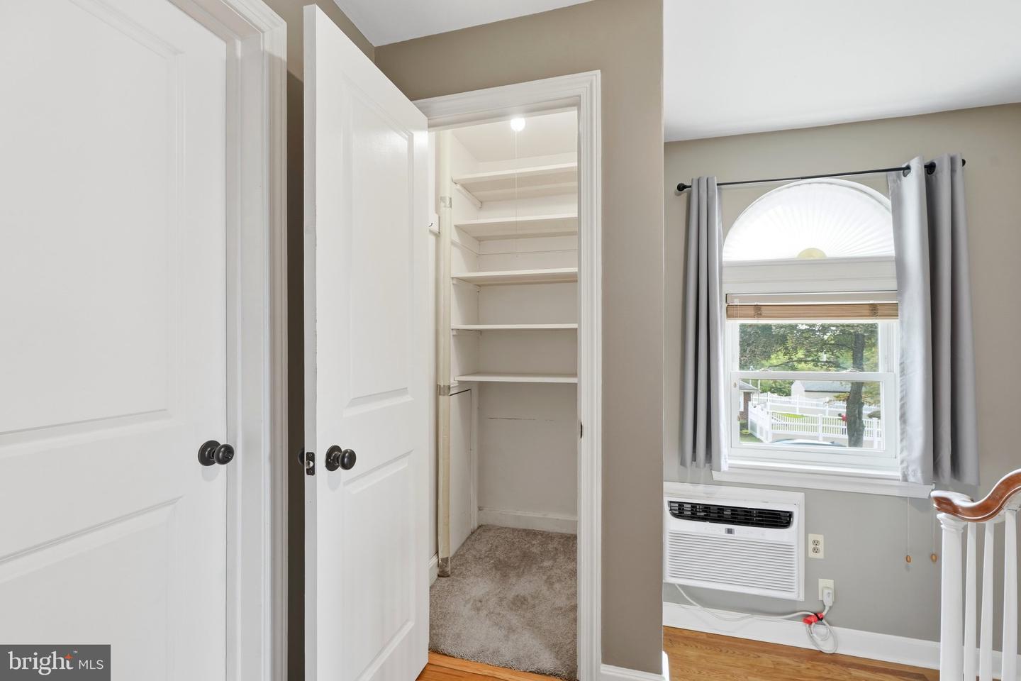 2202 W Union St Property Photo 53