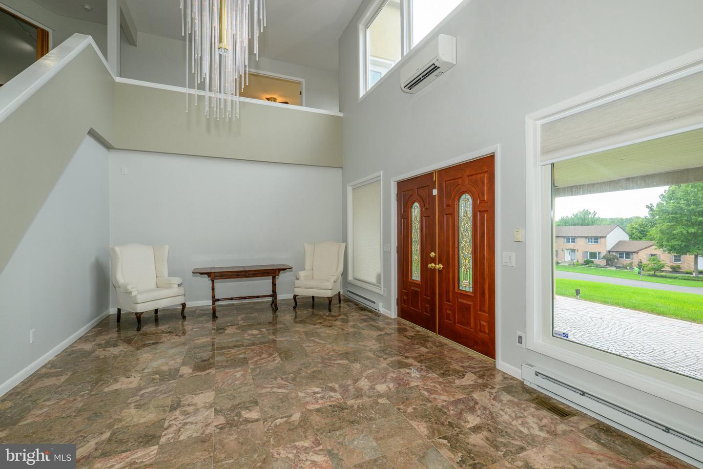 2224 Meadow Brook Dr Property Photo 7