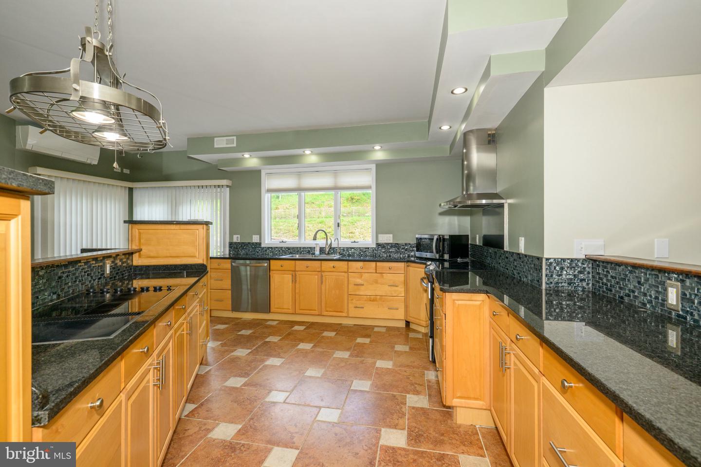 2224 Meadow Brook Dr Property Photo 10