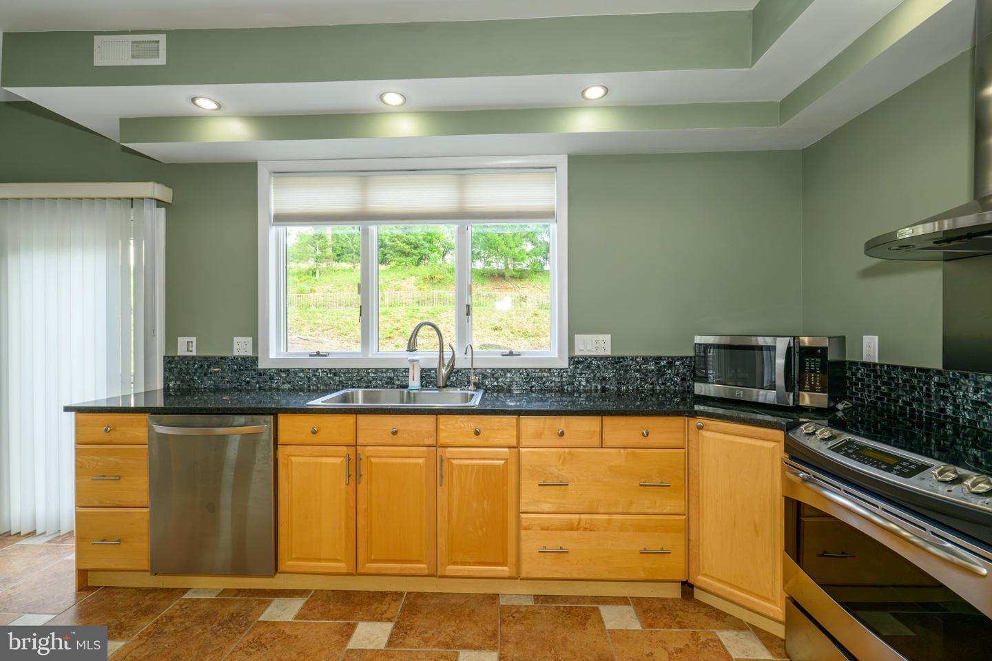2224 Meadow Brook Dr Property Photo 11