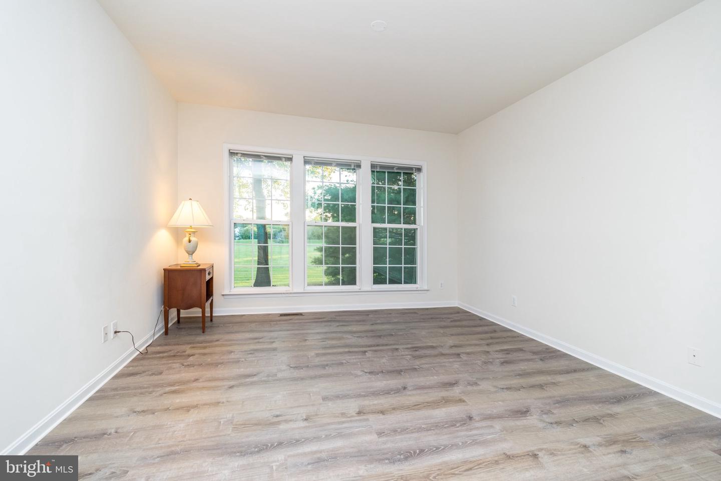 1824 Emerald Dr Property Photo 29