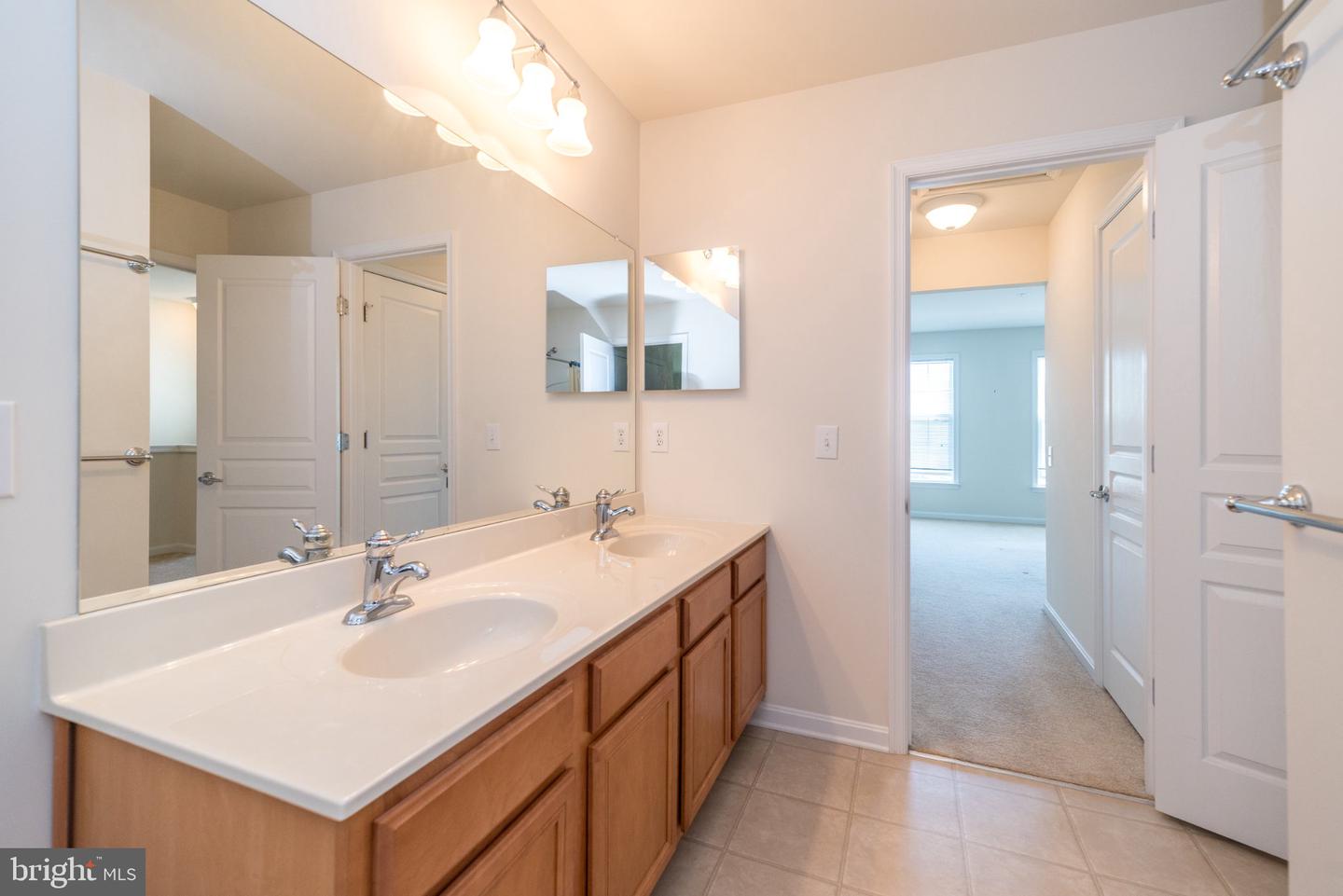 1824 Emerald Dr Property Photo 40