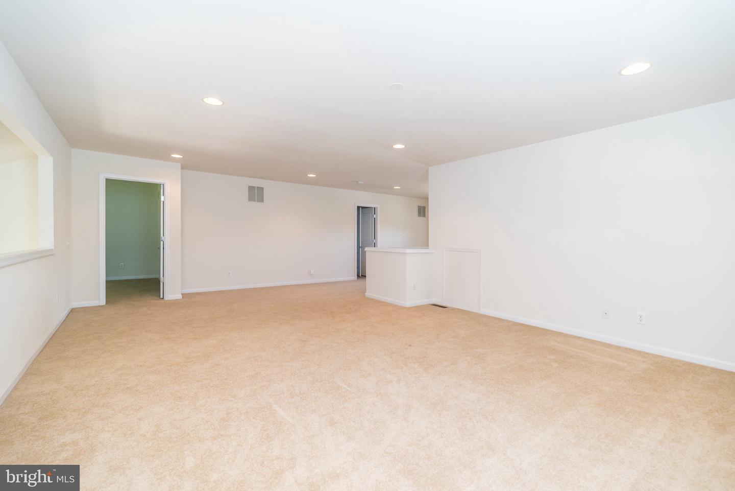 1824 Emerald Dr Property Photo 43