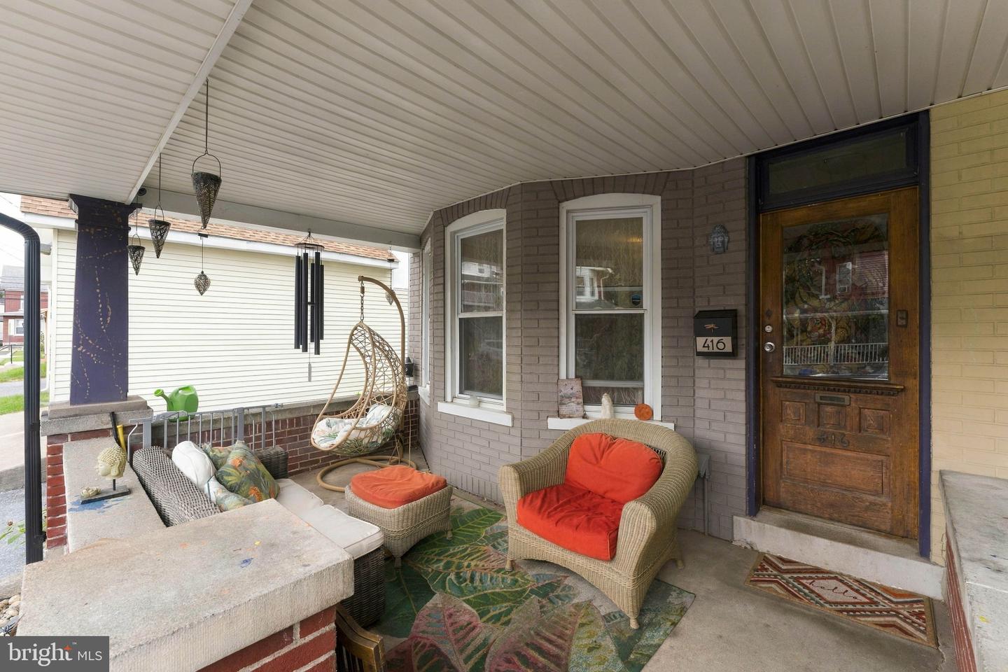 416 Ridge St Property Photo 3