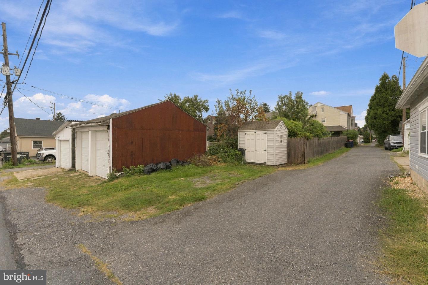 416 Ridge St Property Photo 30