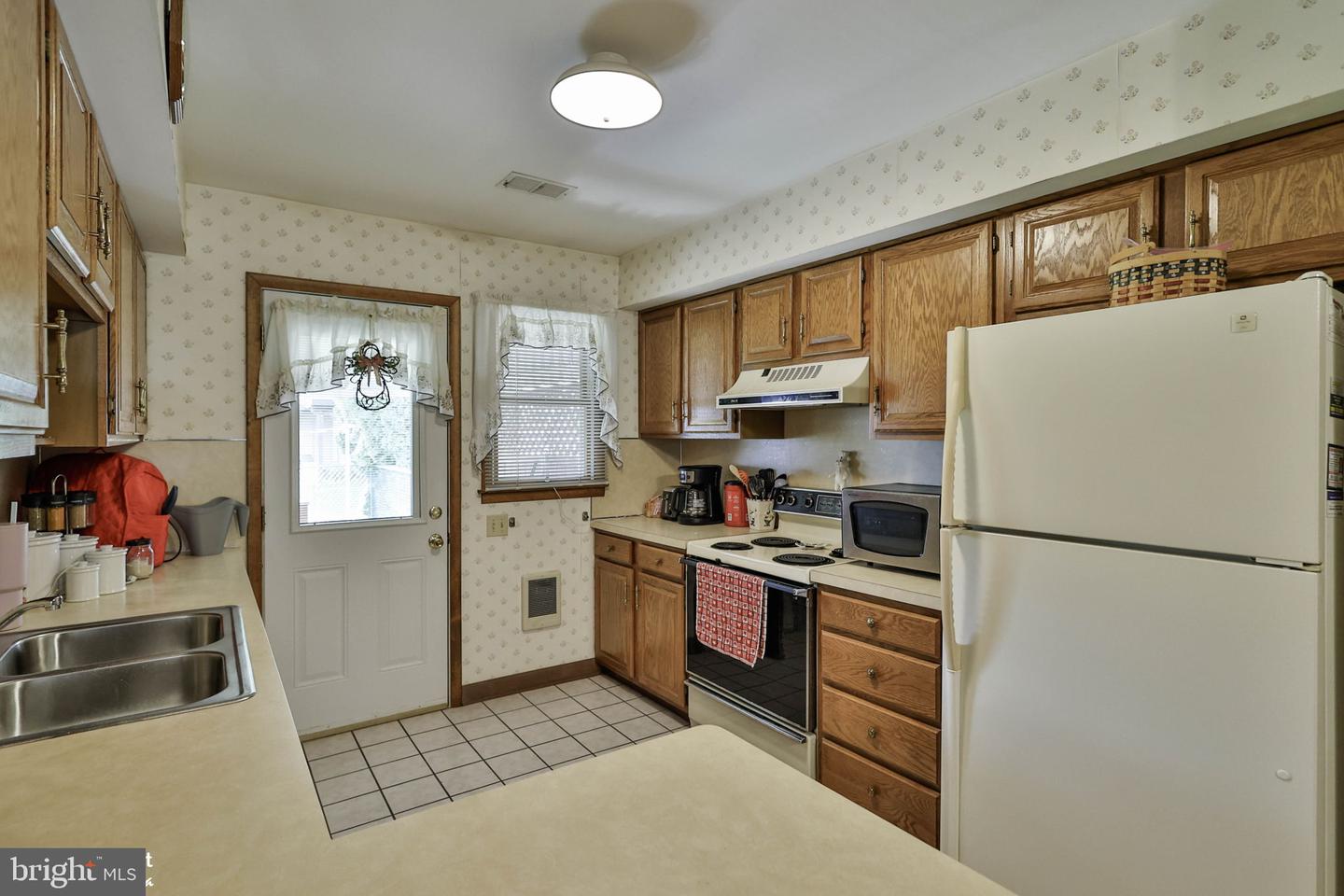 907 Barbara Dr Property Photo 29