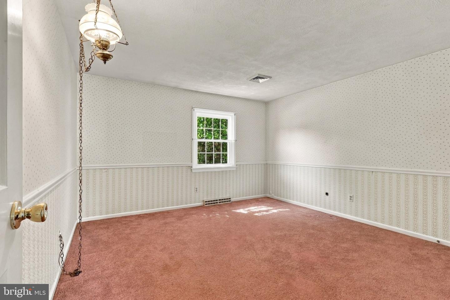 1285 Clearview Cir Property Photo 36