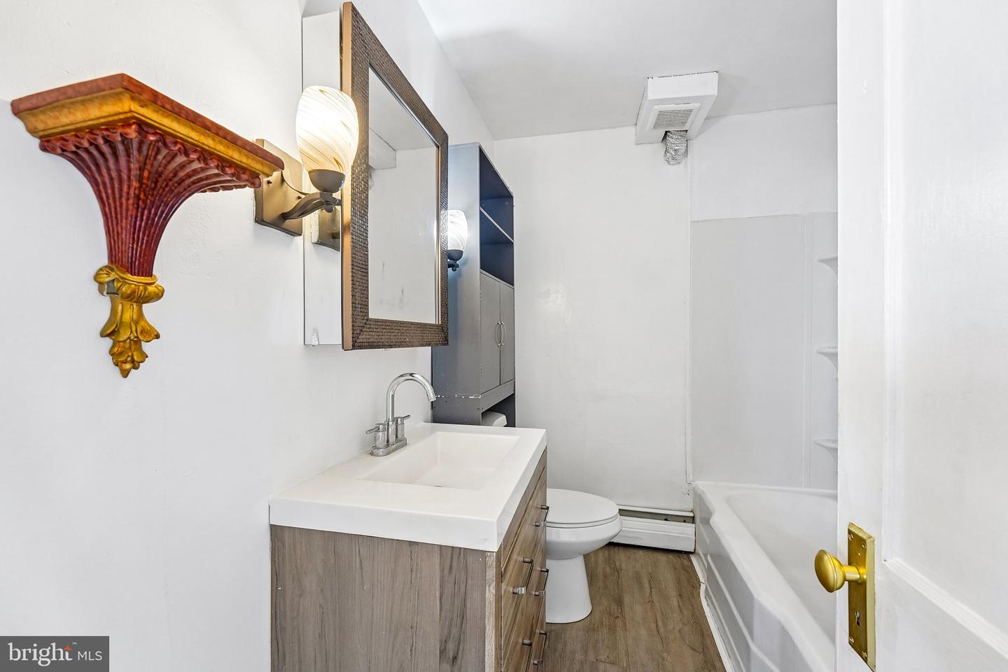 1325 Byfield St Property Photo 17