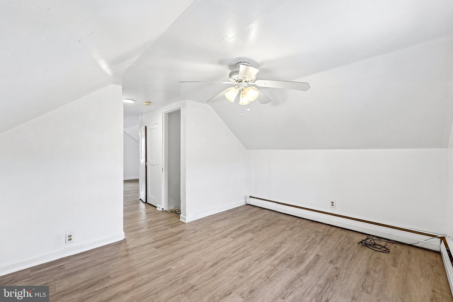 1325 Byfield St Property Photo 21