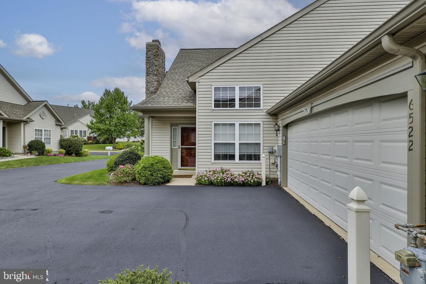 6522 Letterkenny Ln Property Photo 8