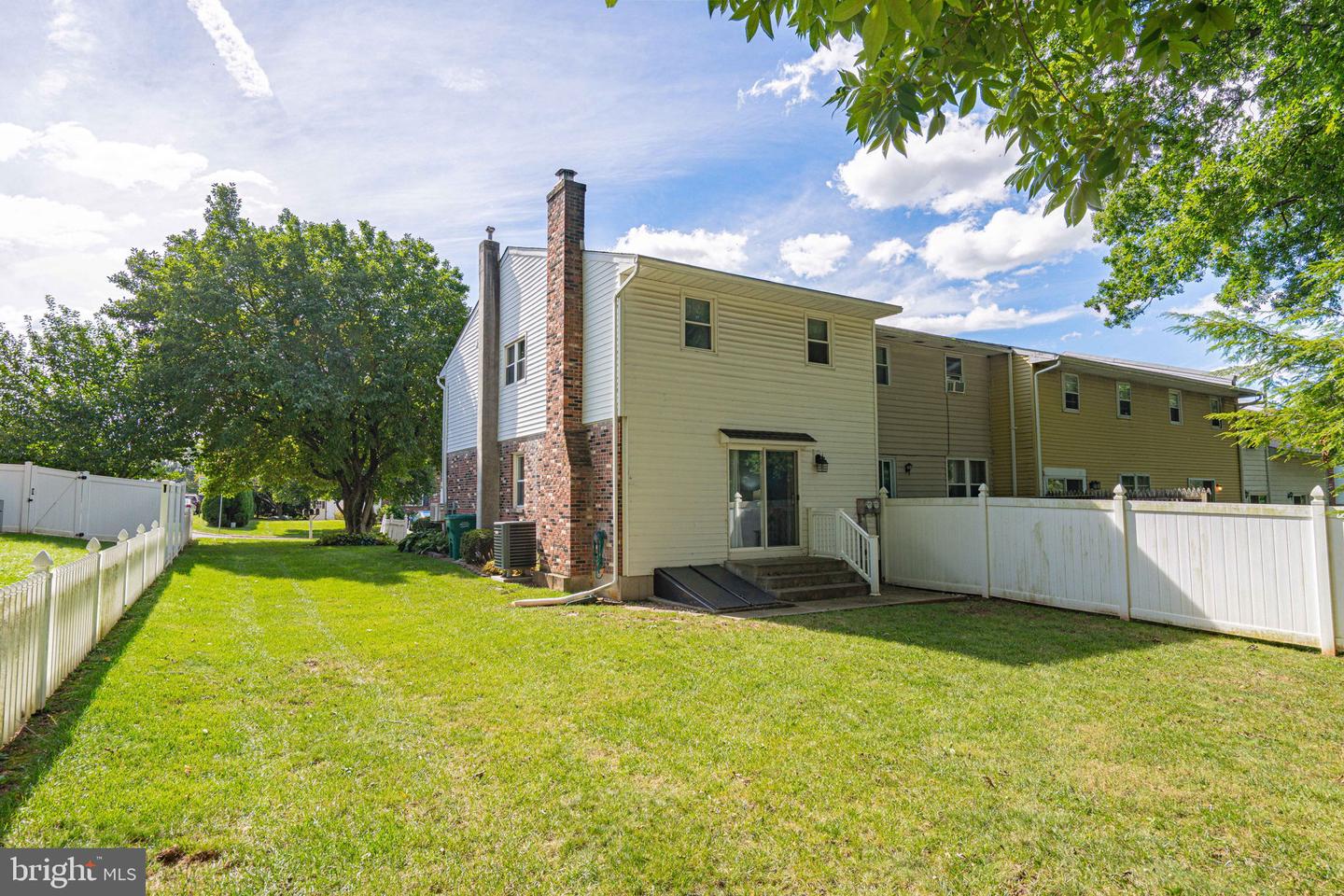 PALH2016998 Property Photo 43