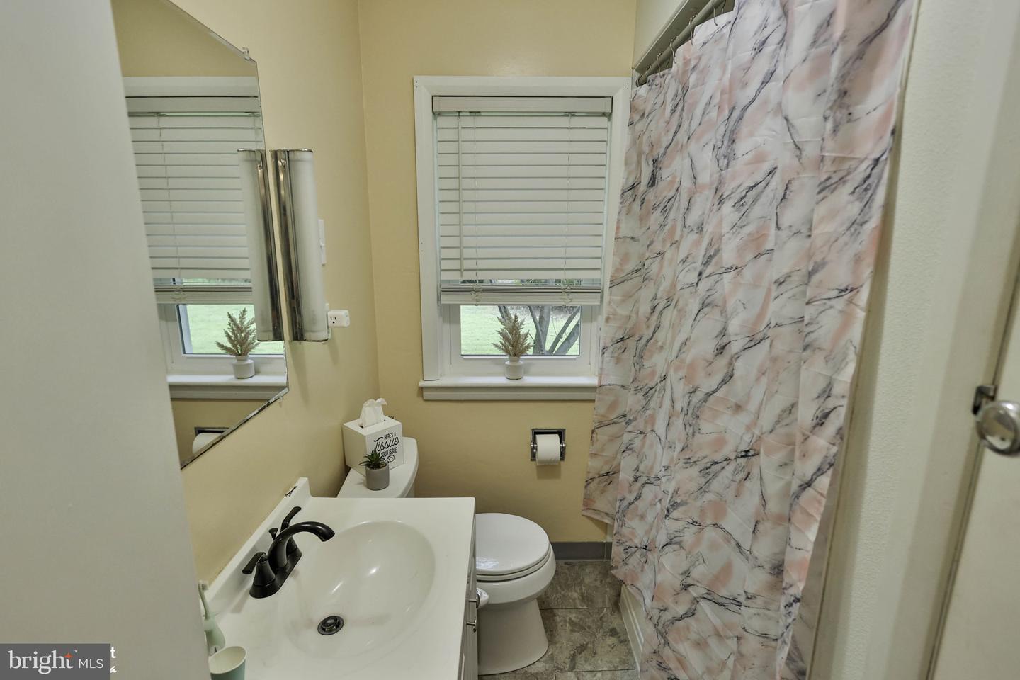 319 S Ott St Property Photo 35