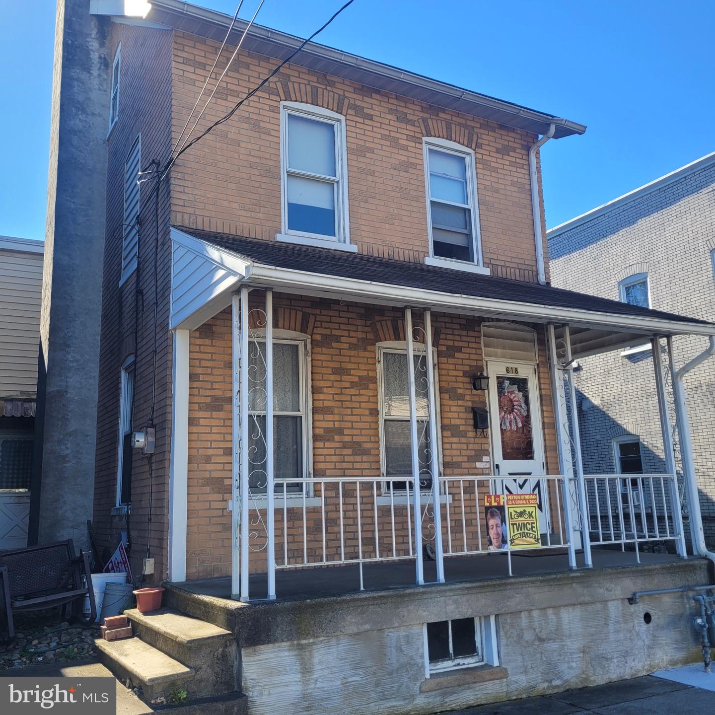 618 Minor St Property Photo 2