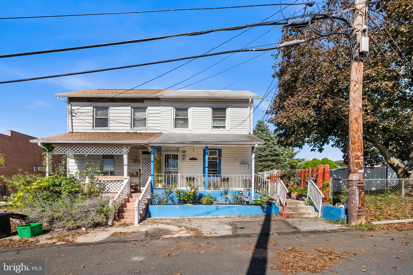 51 E ADAMS ST Property Photo 1